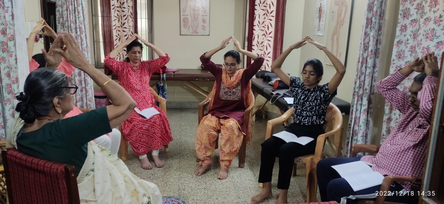 Reiki attunement conducted on Dec 18 by Smt Padma Srinivasan and Dr Latha Murli